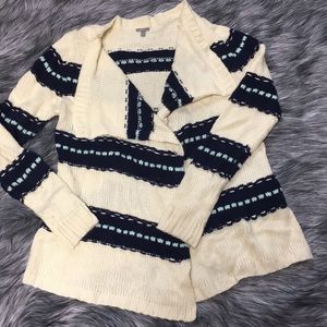 CHARLOTTE RUSSE Sweater